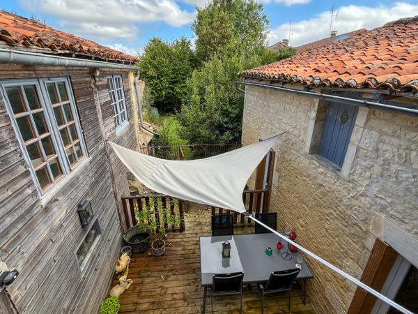 Maison à vendre à Ruffec (16700) - Charente