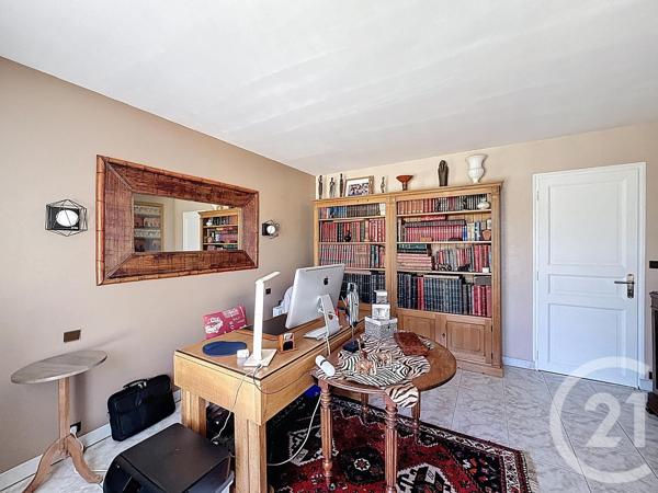 Maison à vendre  7 pièces - 240 m 2   BIGANOS  - 33