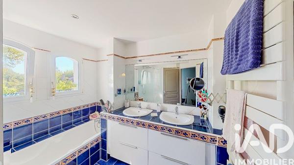 Maison à vendre 7 pièces 185 m² Bassussarry