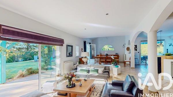 Maison à vendre 7 pièces 185 m² Bassussarry