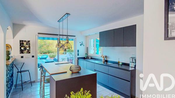 Maison à vendre 7 pièces 185 m² Bassussarry