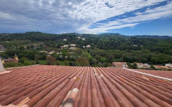 Maison à vendre    6 pièces • 167 m2 Les Pennes-Mirabeau