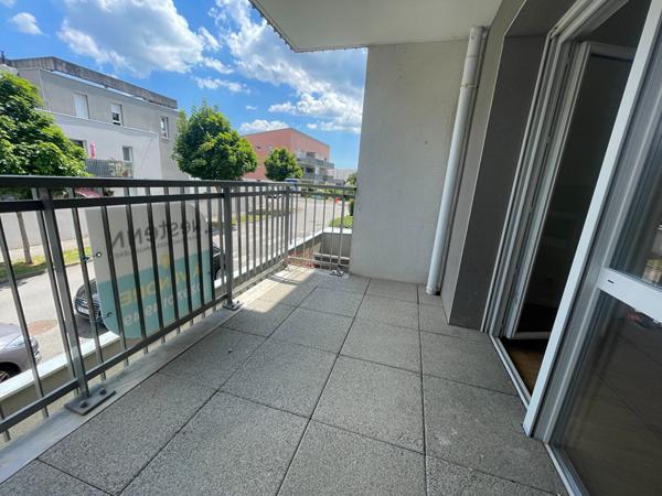 Appartement à vendre à Vannes 2 pièces 45m² terrasse parking bus