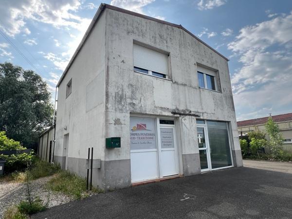 Immeuble 8 pièces - 220 m²