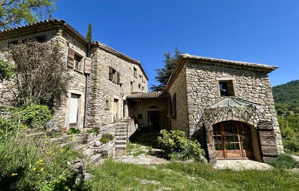 Maison de 218 m²