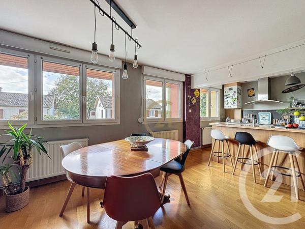 Appartement F5 à vendre  5 pièces - 101,69 m2 LURE - 70