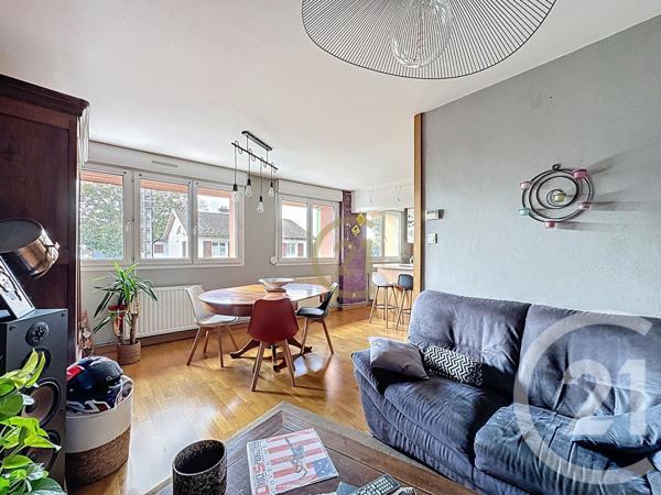 Appartement F5 à vendre  5 pièces - 101,69 m2 LURE - 70