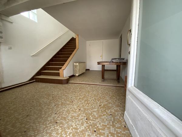 Maison
         11 pièces
        - 226 m² 249 000 € *