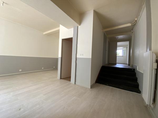 Maison
         11 pièces
        - 226 m² 249 000 € *