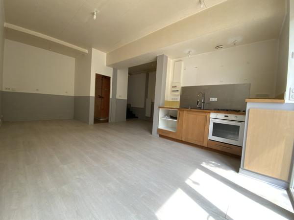 Maison
         11 pièces
        - 226 m² 249 000 € *