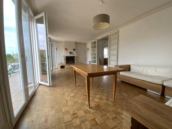 Maison
         11 pièces
        - 226 m² 249 000 € *
