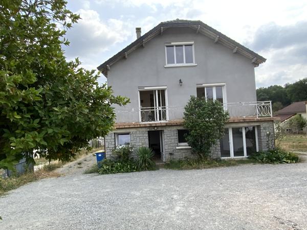 Maison
         11 pièces
        - 226 m² 249 000 € *