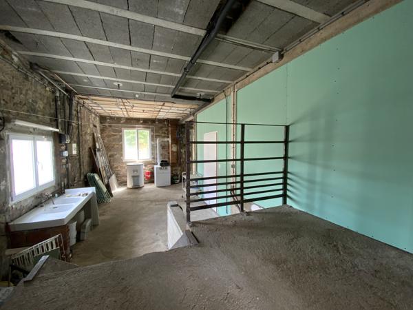 Maison
         11 pièces
        - 226 m² 249 000 € *