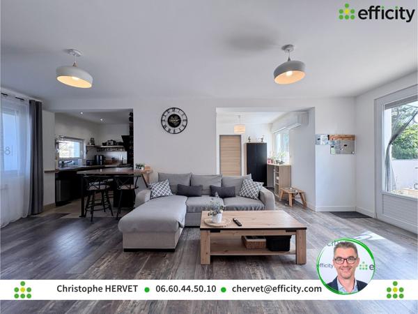 Maison
         5 pièces
        - 94 m² 272 000 € *