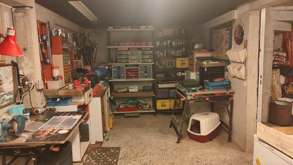 Maison familiale, terrain de 575 m², garage et sous-sol