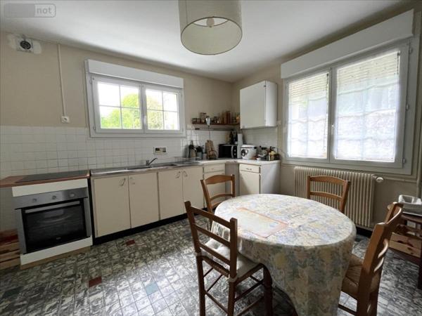 Maison à vendre à La Chaussée-Saint-Victor dans le Loir-et-Cher (41260), ref : 41002-1082205