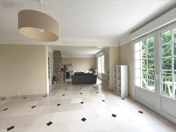 Maison à vendre à La Chaussée-Saint-Victor dans le Loir-et-Cher (41260), ref : 41002-1082205