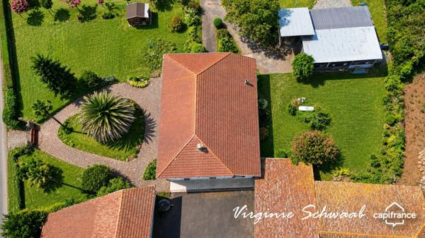 TILH (40) – Maison de 9 pièces avec dépendances sur plus de 3 000 m² de terrain