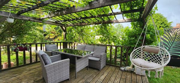 ROUILLE - PLAIN PIED - 3 CHAMBRES - JARDIN
