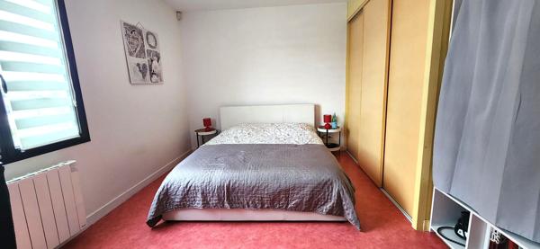 ROUILLE - PLAIN PIED - 3 CHAMBRES - JARDIN