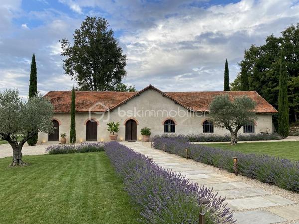 Local commercial de 700 m²