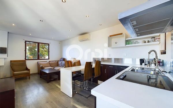 Maison à vendre    5 pièces •  Mandelieu-la-Napoule