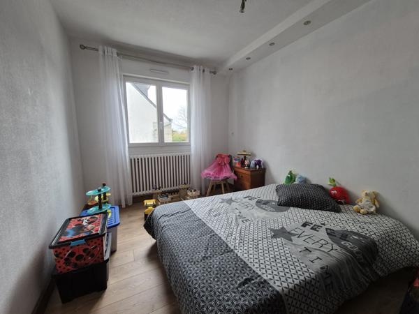 Maison familiale lumineuse et spacieuse.