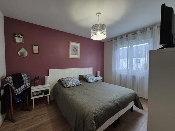 Maison familiale lumineuse et spacieuse.