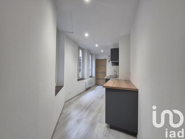 Location appartement 2 pièces 48 m² Charleville-Mézières