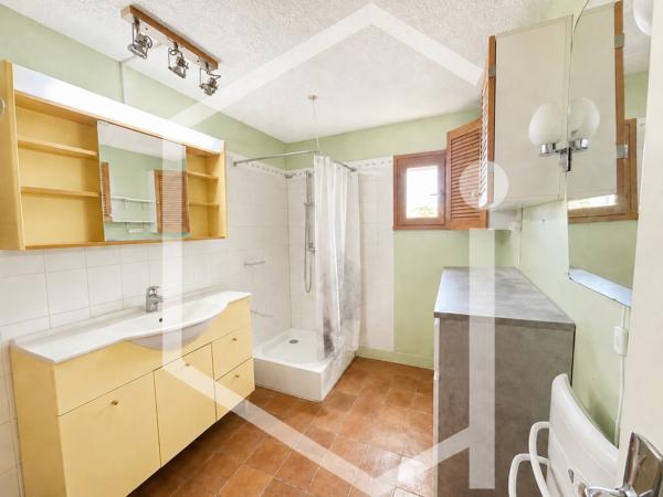 Charmante fermette indépendante habitable de suite