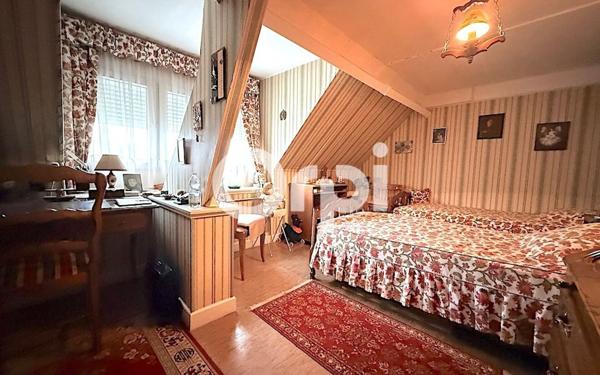 Maison à vendre    7 pièces • 206 m2 Auby