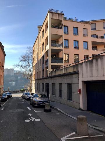 Parking · Location Lyon (69001) 17m²