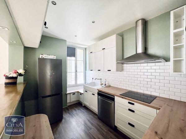 Appartement à louer 4 pièces 101.85m²