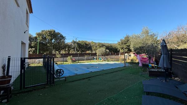 Maison T4 de 80m² dans un secteur calme- Piscine, garage