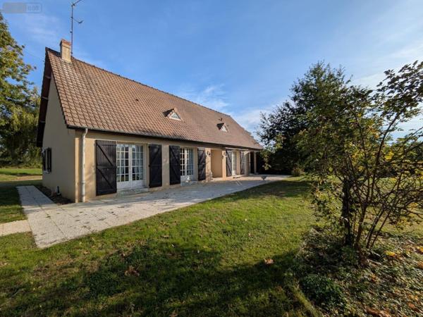 Maison à vendre à Yvré-l'Évêque dans la Sarthe (72530), ref : l800239412