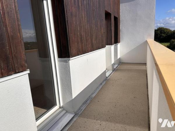 A VENDRE 56 VANNES Est, maison mitoyenne sur jardin sud 239 m²,