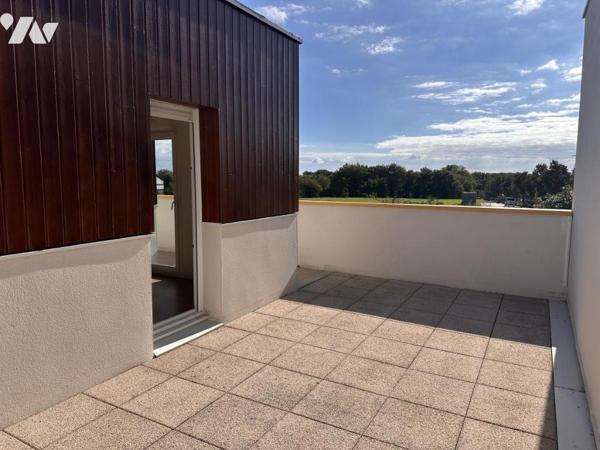 A VENDRE 56 VANNES Est, maison mitoyenne sur jardin sud 239 m²,