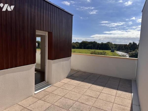 A VENDRE 56 VANNES Est, maison mitoyenne sur jardin sud 239 m²,