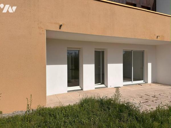 A VENDRE 56 VANNES Est, maison mitoyenne sur jardin sud 239 m²,