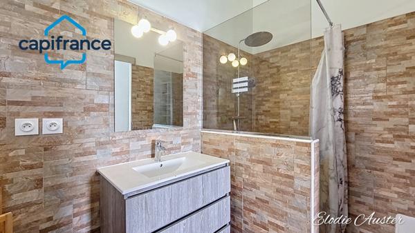 Villa contemporaine T6 avec piscine secteur calme et prisé