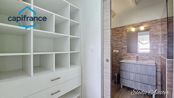 Villa contemporaine T6 avec piscine secteur calme et prisé