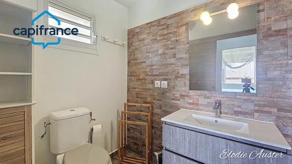 Villa contemporaine T6 avec piscine secteur calme et prisé