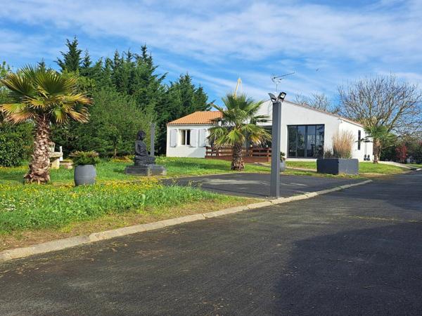 Maison à vendre    4 pièces • 130 m2 Sainte-Soulle