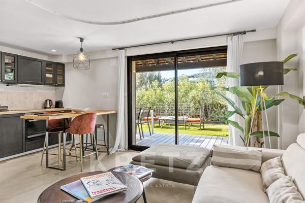 Sainte-Maxime, magnifique villa provençale proche des plages.