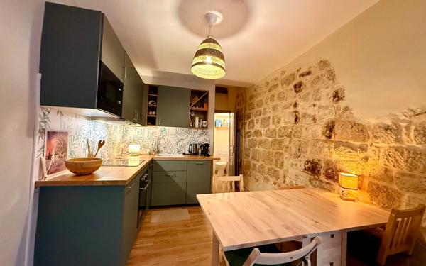 Maison à vendre    2 pièces •  Joyeuse