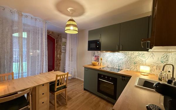 Maison à vendre    2 pièces •  Joyeuse