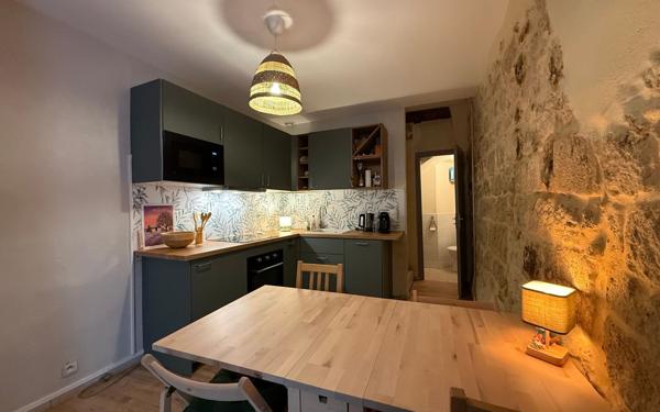 Maison à vendre    2 pièces •  Joyeuse