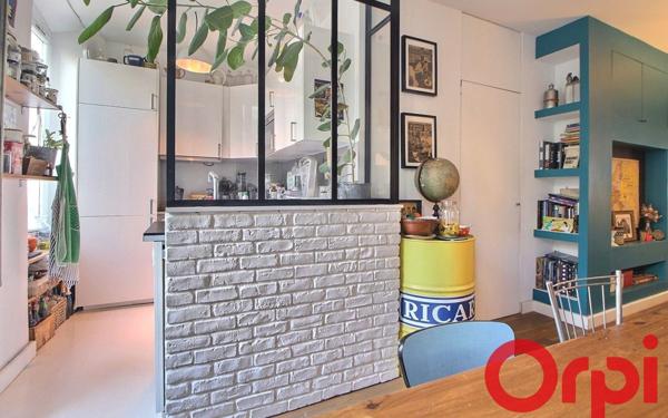 Appartement à vendre    3 pièces • 65,55 m2 Marseille 1