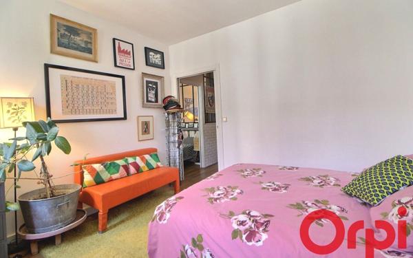 Appartement à vendre    3 pièces • 65,55 m2 Marseille 1