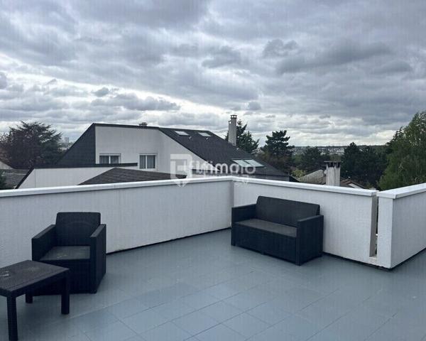 Duplex 5 pieces vues dégagées au calme